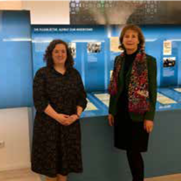 Dr Alex Lloyd (left) and Dr Hildegard Kronawitter at the White Rose Foundation’s DenkStätte (permanent exhibition) in Munich, November 2019