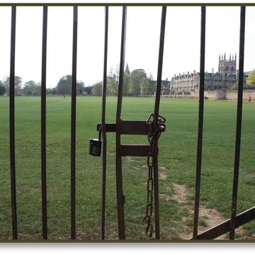 Our Narratives: The Education of Unaccompanied Migrant Young People 