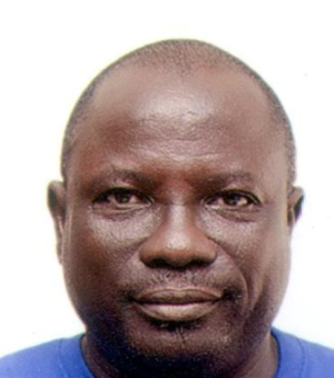 Dr Akinmade Akande